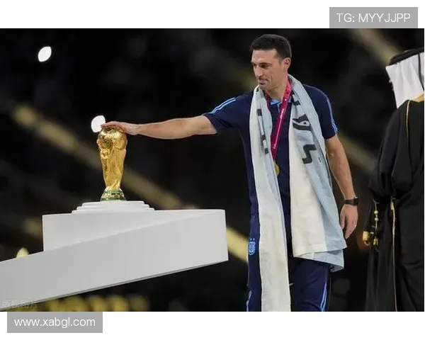 欧美杯斯卡洛尼布局夹防亚马尔